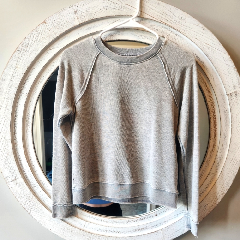 Grey American Eagle Outfitters Sweatshirt